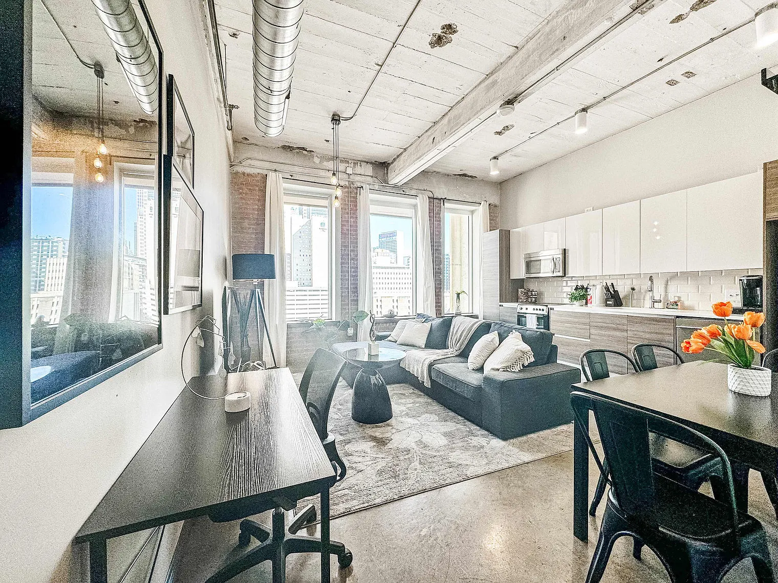 2 bed, 2.0 bath, $3,434 — Photo 3