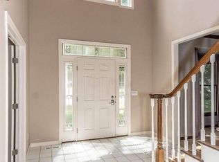 420 Canterbury Ct, Westerville, OH