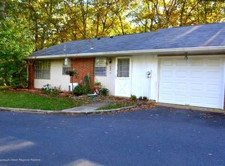 485D Thornbury Ct, Lakewood, NJ 08701