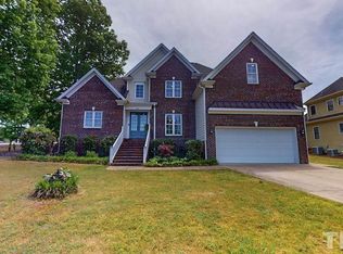 100 Mantle Dr, Clayton, NC 27527