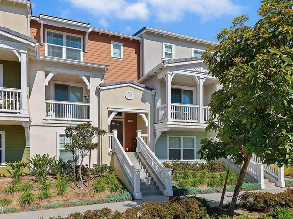 3661 W Hemlock St, Oxnard, CA 93035