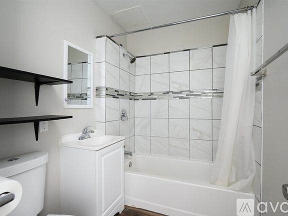 3rd image of 2339 S Kostner Ave APT 1