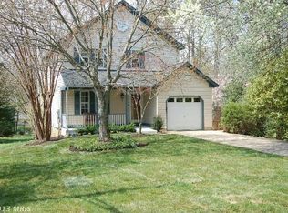 2848 Maple Ln, Fairfax, VA 22031