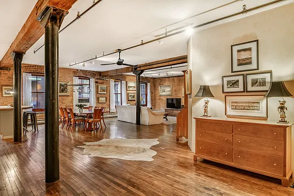 Sold by Compass | media 6