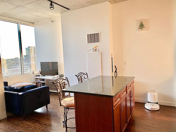 2nd image of 1720 S Michigan Ave APT 1113
