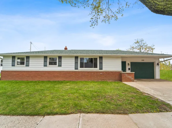 322 W 3rd St, Kimberly, WI 54136
