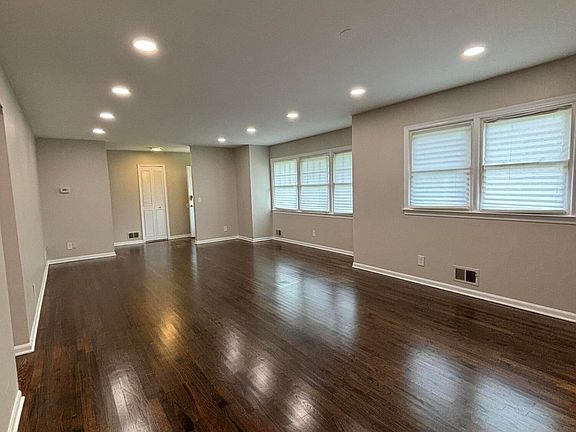 5th image of 1730 New Central Ave
