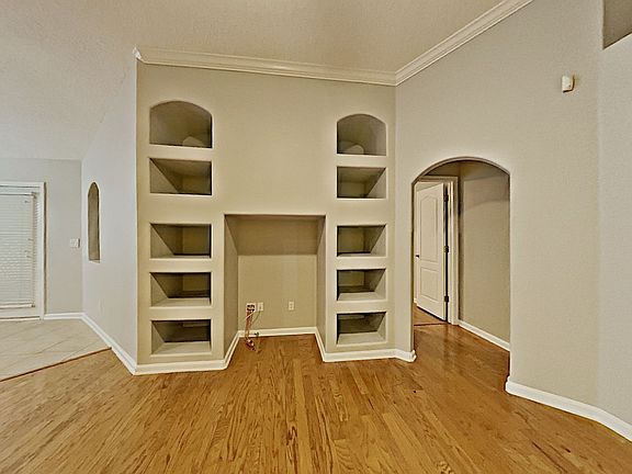 3rd image of 1164 Stonehedge Trail Ln