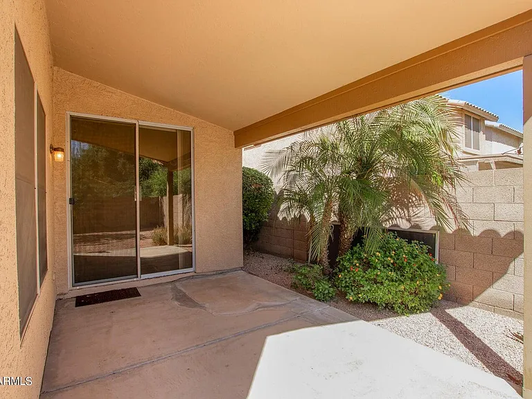 covered patio.