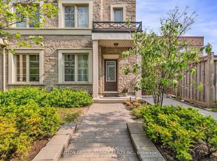 HUMBER MEWS, Toronto, ON M8W 0A8