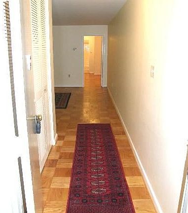 4th image of 10684 Weymouth St APT 103
