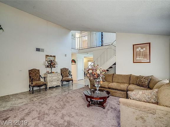 5th image of 6378 Meadow Lark Ln