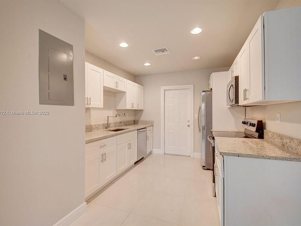 1st image of 2201 NE 3rd Ave Unit 2201