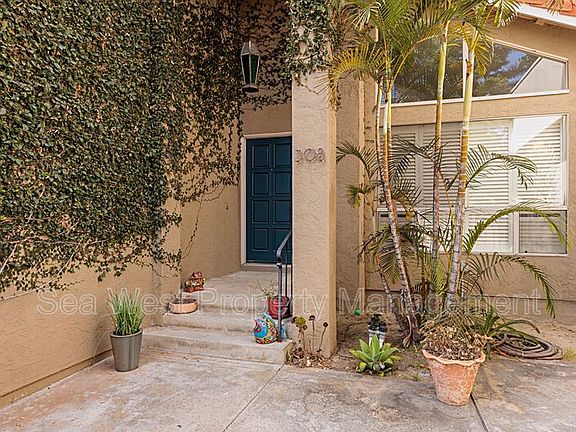 4th image of 308 Camino De Las Flores