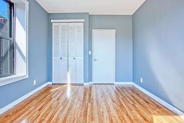 Rented by Douglas Elliman | media 13