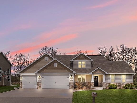3rd image of 1307 Indigo Dr