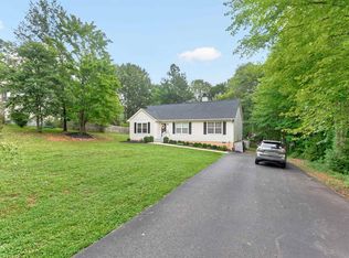 24 Lafayette Dr, Palmyra, VA 22963