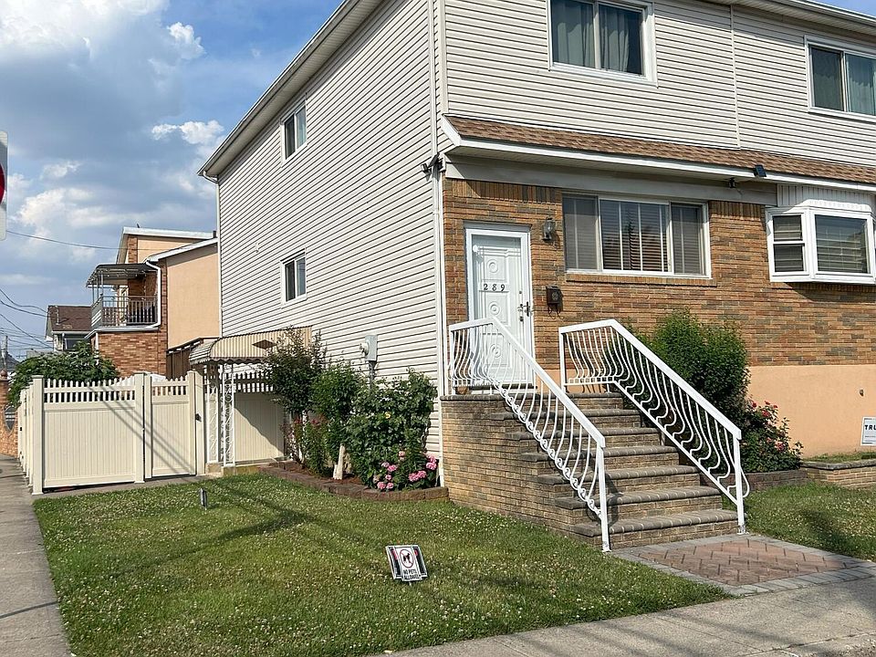 1st image of 289 Adams Ave