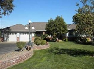 9821 Harvey Rd, Galt, CA 95632