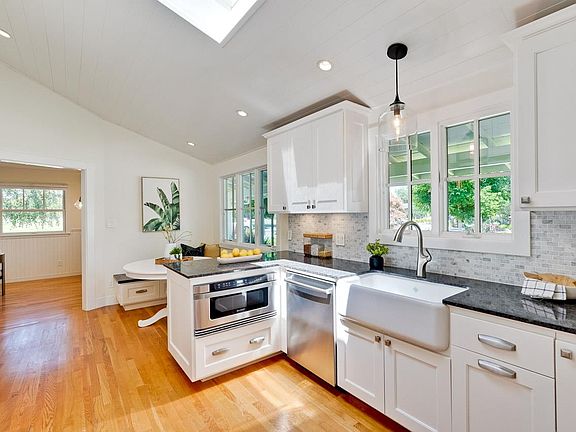 5th image of 1598 Wawona Dr