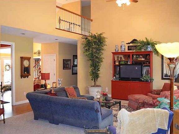 2nd image of 13291 Saint Andrews Dr