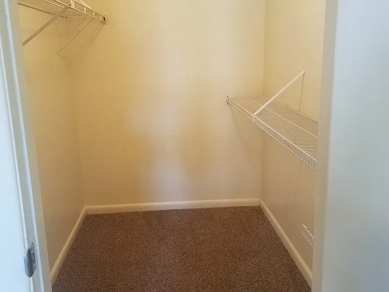 Quincy Ridge Apartments — Photo 137