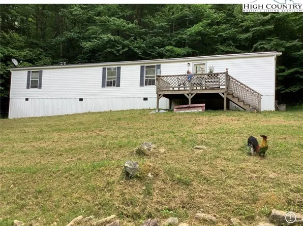 823 Spice Creek Road, Banner Elk, NC 28604