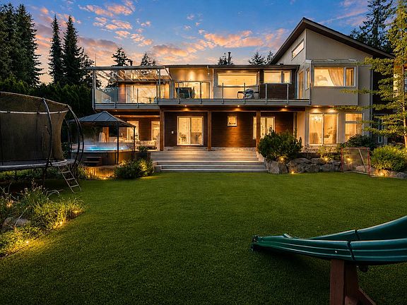 3rd image of 3706 Southridge Pl