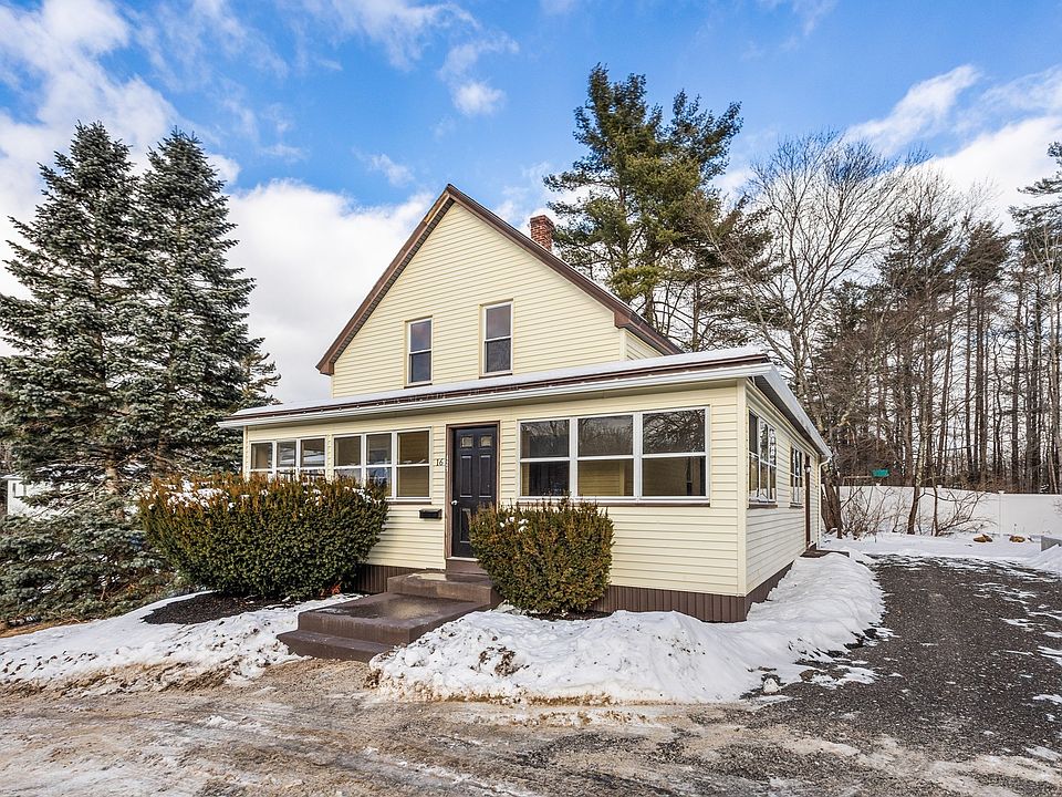 1st image of 16 Maple Pl #B