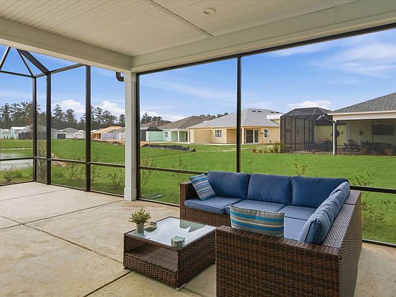 4th image of 855 Weekend Ave