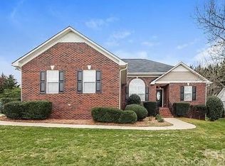 3806 Cassidy Dr, Waxhaw, NC 28173