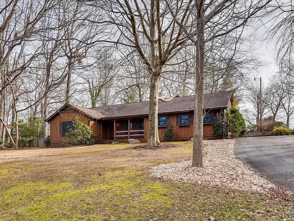 Huge corner lot with lots of space and privacy.