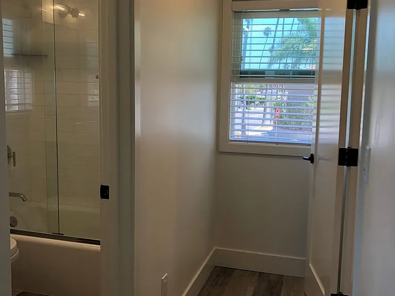 1505 Palm Ave — Photo 24