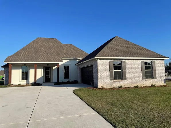 205 Sample Dr, Thibodaux, LA 70301