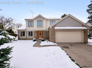 42491 Bradner Rd, Northville, MI 48168