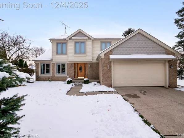 42491 Bradner Rd, Northville, MI 48168