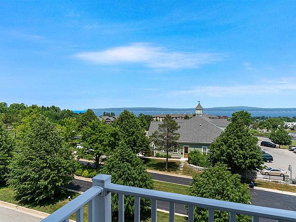 2nd image of 725 Harbor Watch Dr Unit 306-20