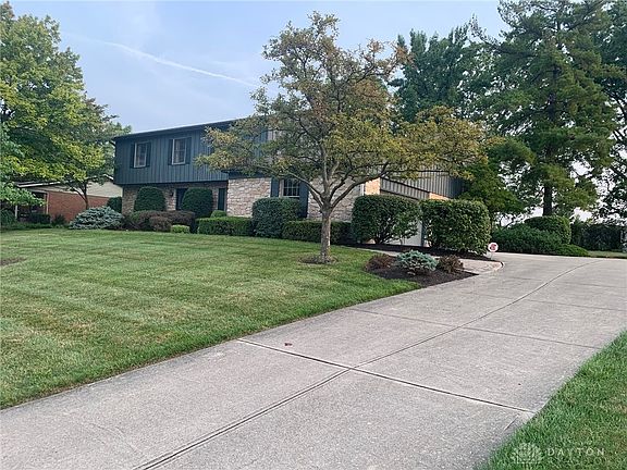2nd image of 4645 Wicklow Dr