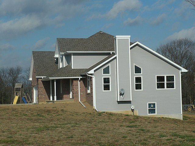 1st image of 4809 Oakwood Dr S
