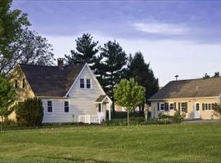 72 N Esbenshade Rd, Manheim, PA 17545