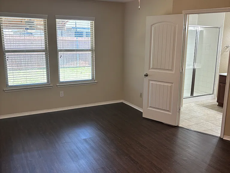 2047 Enchanted Rock Dr — Photo 8