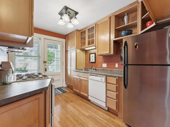 1725 Hague Ave APT 4, Saint Paul, MN 55104