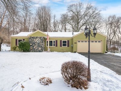 983 Naugatuck Ave, Milford, CT, 06461