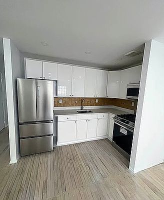 1st image of 292 Tompkins Ave #2L