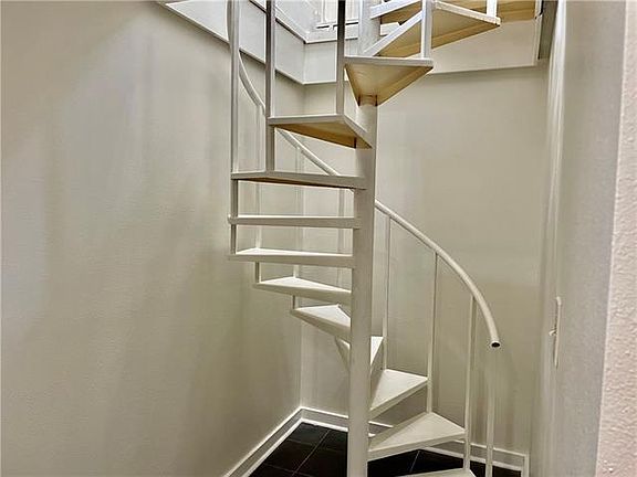 5th image of 1405 Terpsichore St Unit 5