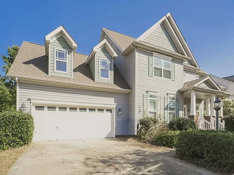8607 Castle Cliff Dr — Photo 1