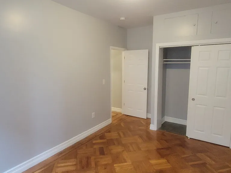 715 Ave C — Photo 12
