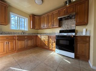 6150 Hazeltine Ave #1/2, Van Nuys, CA 91401