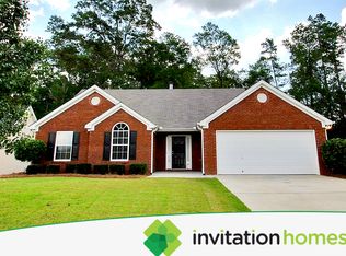 5372 Peachtree Landing Dr, Ellenwood, GA 30294