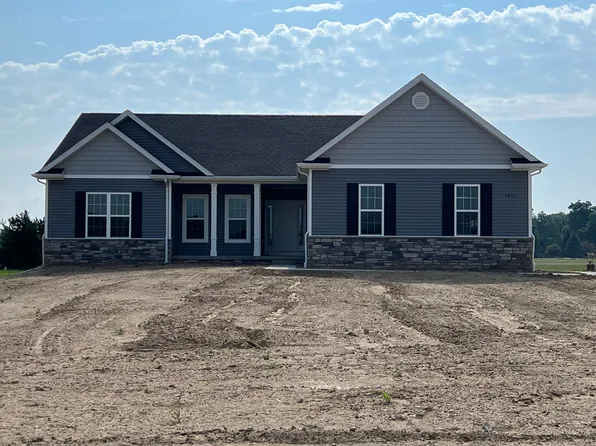 4652 Emerald Valley Loop, Fowlerville, MI 48836